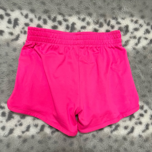 NWT 2PK Love Republic Tie Dye and Pink Shorts with matching Scrunchie Size 6X - Picture 4 of 6